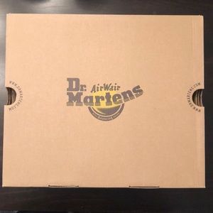 Green 1460 Smooth Dr Martens